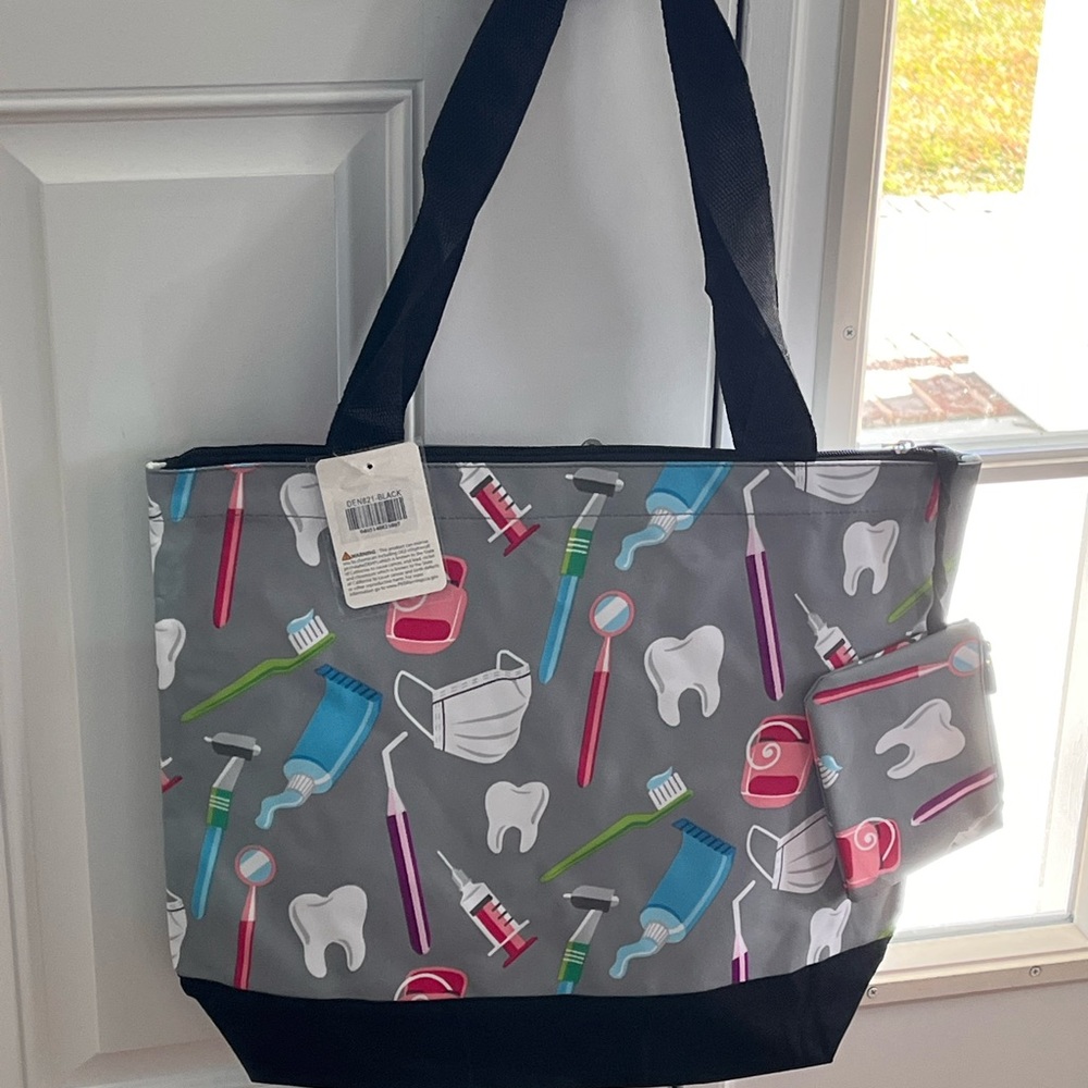 Ngil Dental shoulder tote w/ change purse NWT